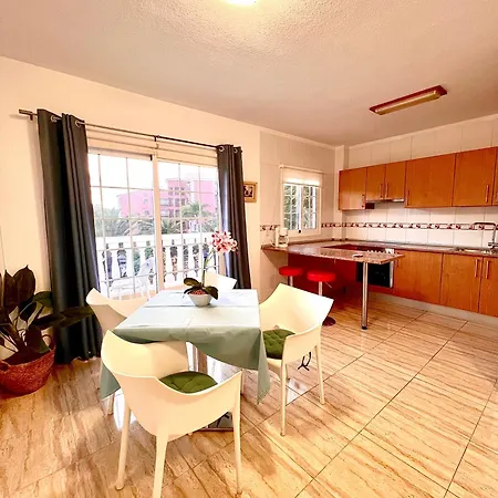 Primavera Calm And Sunny * Palm-mar